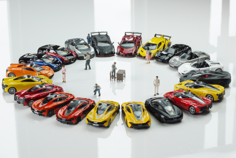 Illustration for article titled Kyosho McLaren 1/64 #82 - Project Speeding Kiwi #7 - 2013 McLaren P1